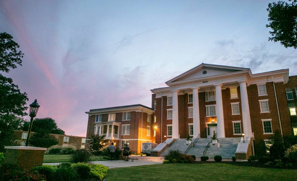 Link to an aerial view of the Louisburg College campus.