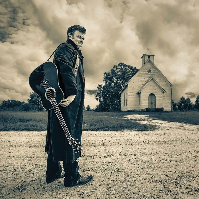 From “A Boy Named Sue” to “Ring of Fire,” Johnny Folsom 4 is the ultimate tribute to the legendary Man in Black. While nobody really sounds like Johnny Cash, nobody sounds more like Johnny Cash than Johnny Folsom 4.
